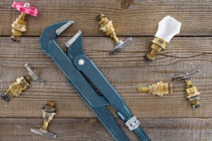 Praktyczny przewodnik po instalacjach hydraulicznych dla domowych majsterkowiczów