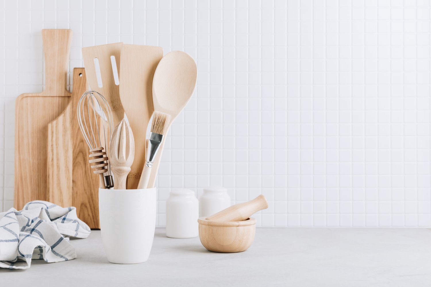 Jak wybrać idealne wyposażenie kuchni do różnych zastosowań