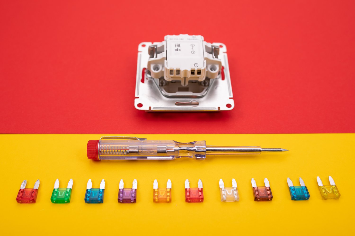 Seria Nowe Plexo IP55: styl, funkcjonalność i bezpieczeństwo od marki Legrand