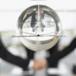 Dlaczego halogen w suficie podwieszanym często się przepala