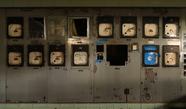 Dlaczego licznik elektryczny się zatrzymał? Przyczyny i procedury zgłoszenia