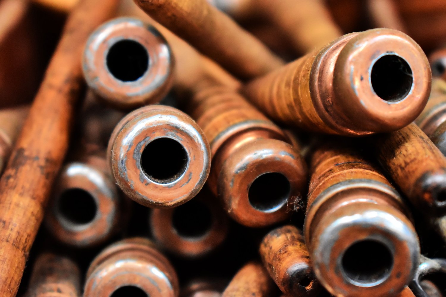 Jak wybrać odpowiednie rury miedziane do instalacji domowej