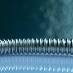 Jak sprawdzić czy wężyk natryskowy wymaga wymiany? Kontrola uszkodzeń